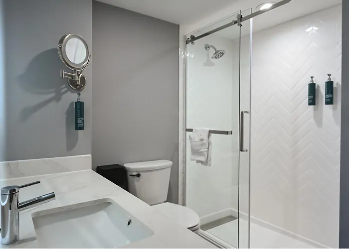 Hilton Winnipeg Airport Suites